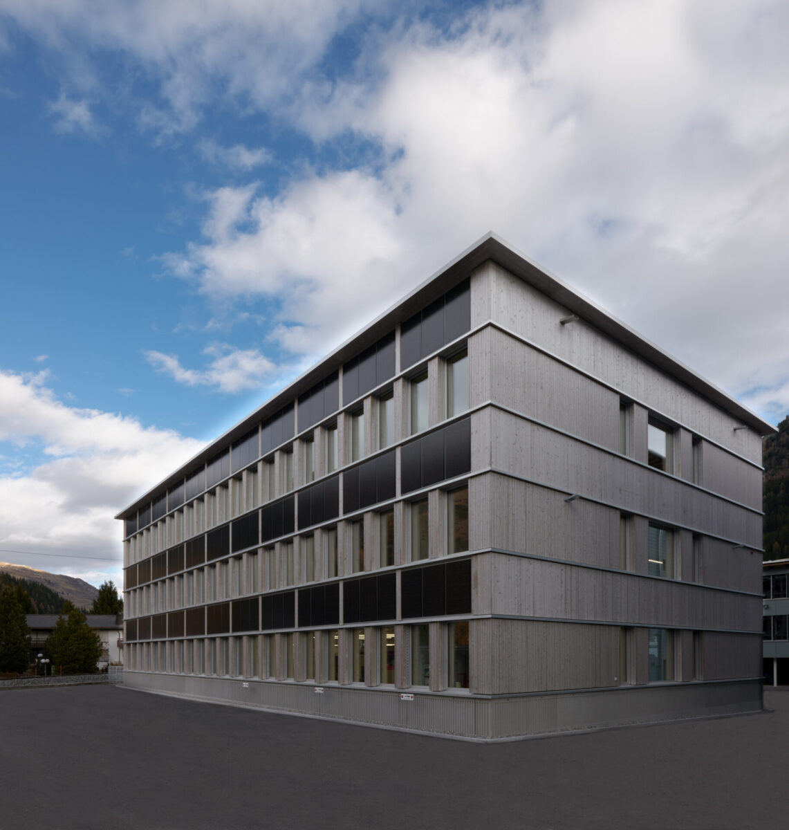 Neubau Büro- & Industriegebäude, Davos
